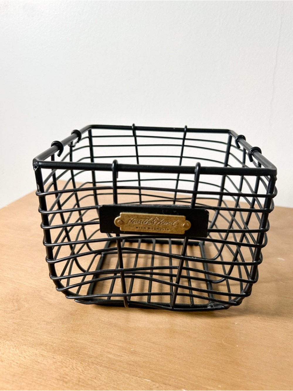 Hearth and Home Metal Basket